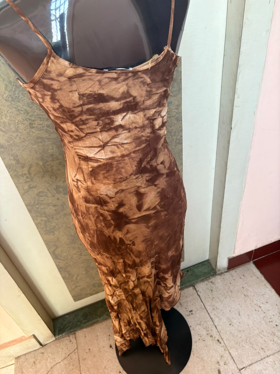 EXTREME brown dress(32-36 inch)