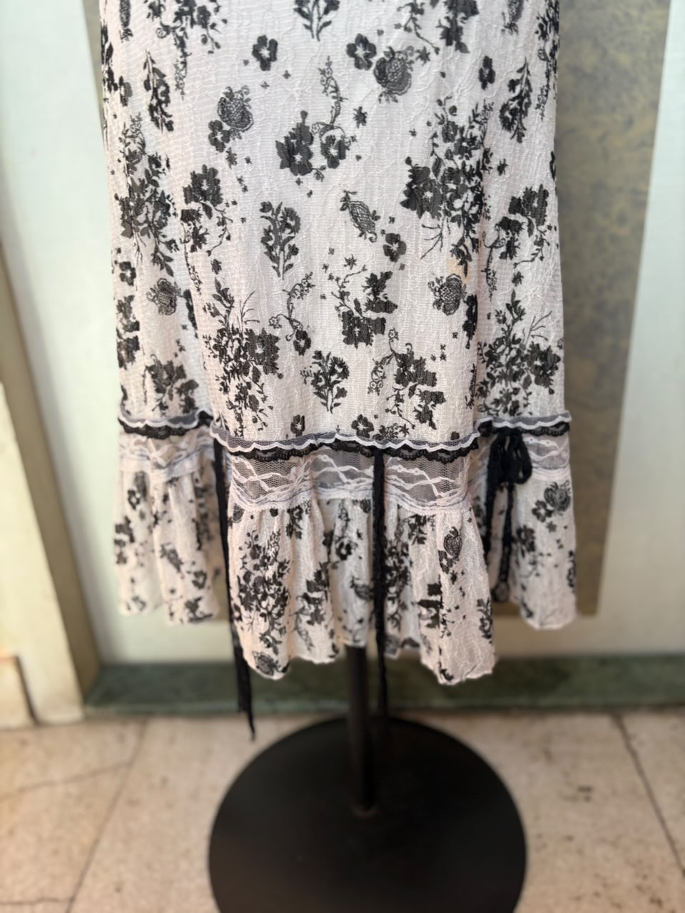 LULU.H white floral dress(30-34 inch)